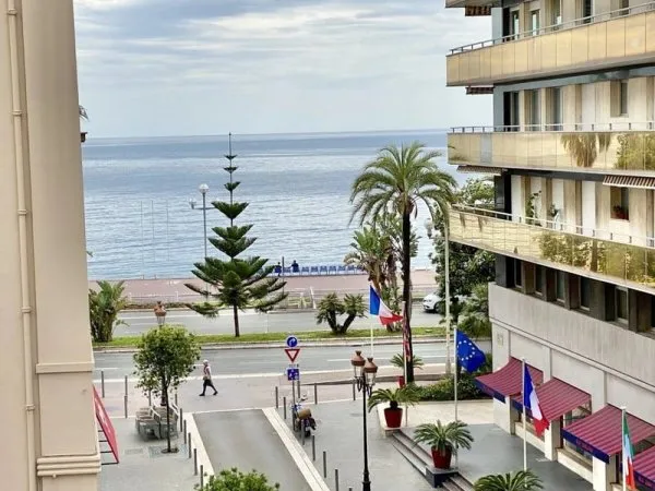 Carré d'Or vente appartement 3 pièces terrasse balcon