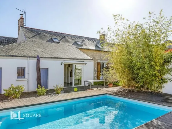 Maison Villevêque 6 pièce(s) 154 m2