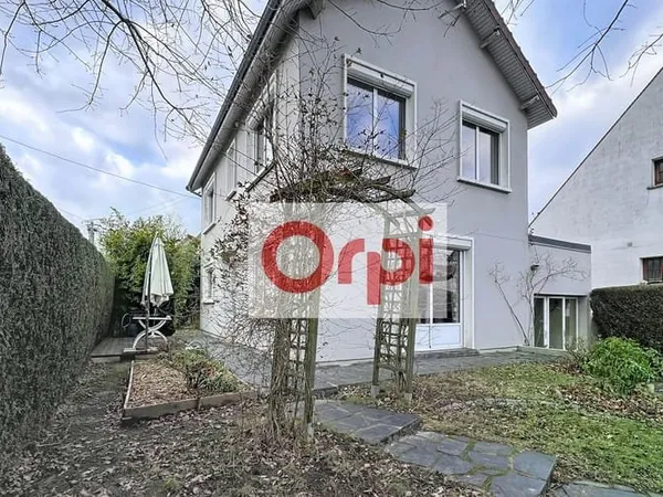Maison 5 pièces 104 m²