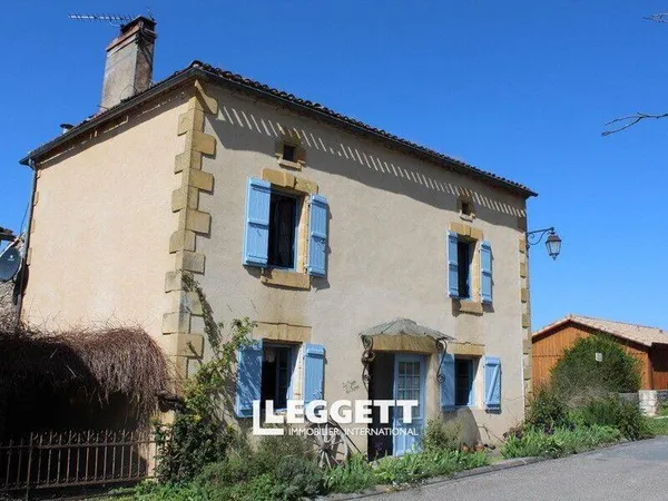 Maison 10 pièces 240 m²