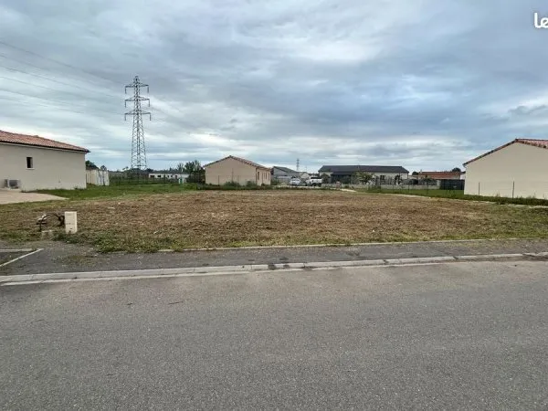 Très joli terrain à vendre