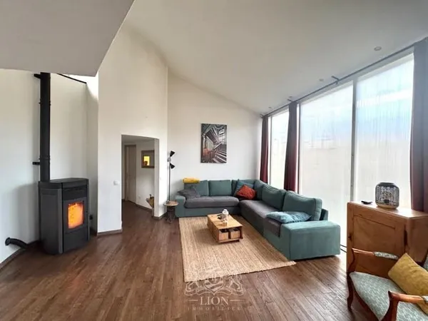 Duplex 3 pièces 120 m²