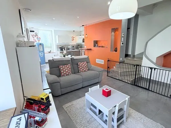 Maison 3 pièces 96 m2