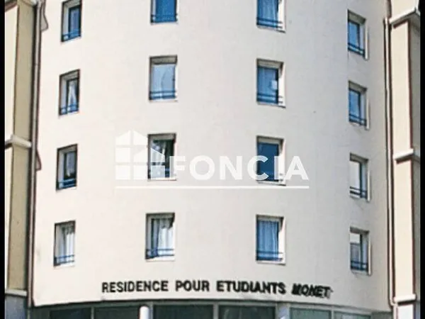 Studio 1 pièce 19 m²