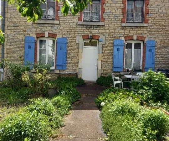 Appartement avec jardin secteur Butte
