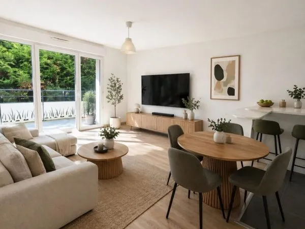 À VENDRE - T2 BIS LUMINEUX AVEC BALCONS -