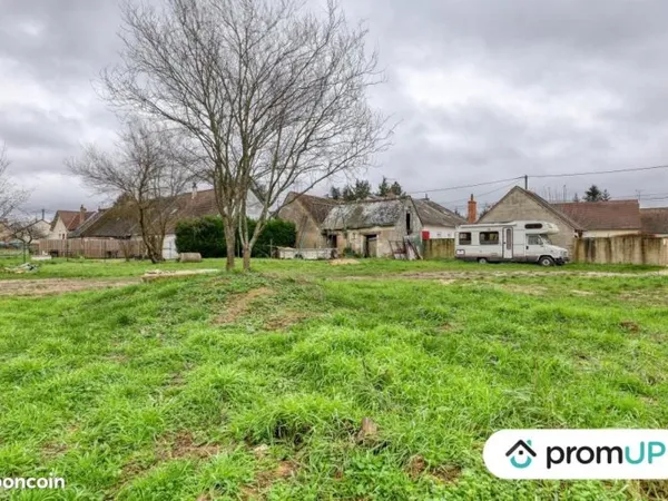 Terrain 440 m² Les Montils