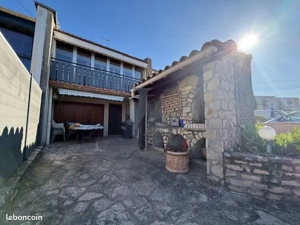 Maison 5 pièces 84 m²