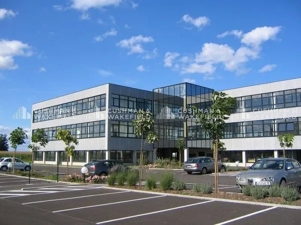 Bureaux 181 m²