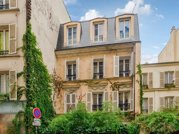 Location meublée avec terrasse - Montmartre - Juillet 2026