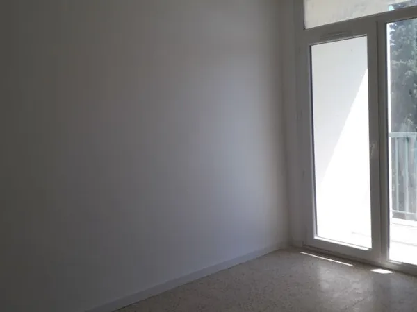 Appartement Location Nîmes 3p 62m² 661€