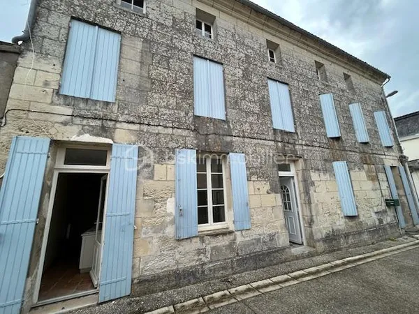Maison 7 pièces 136 m²