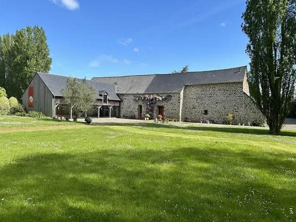 Villa 6 pièces 152 m²