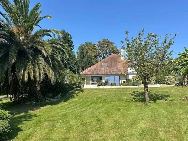 Maison 6 pièces 150 m²