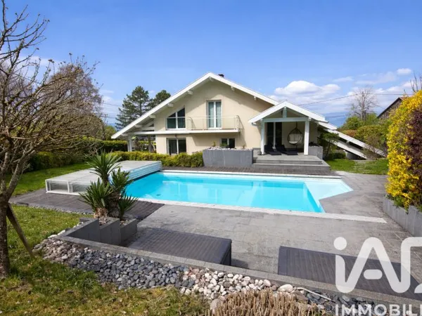 Maison 6 pièces 200 m²
