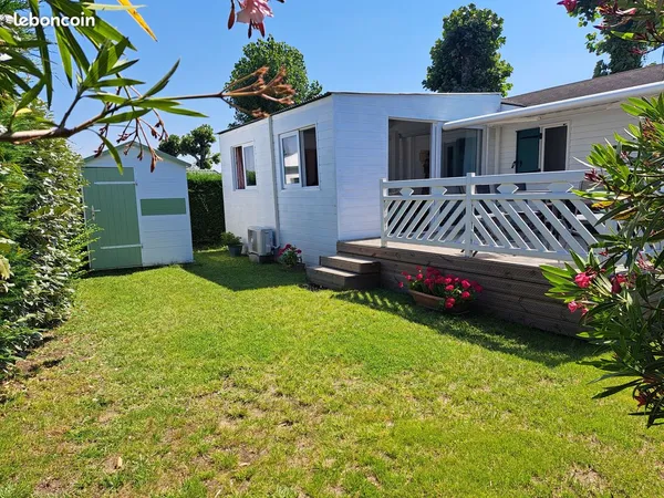 Mobil home / veranda 68m2/ terrain 250m2
