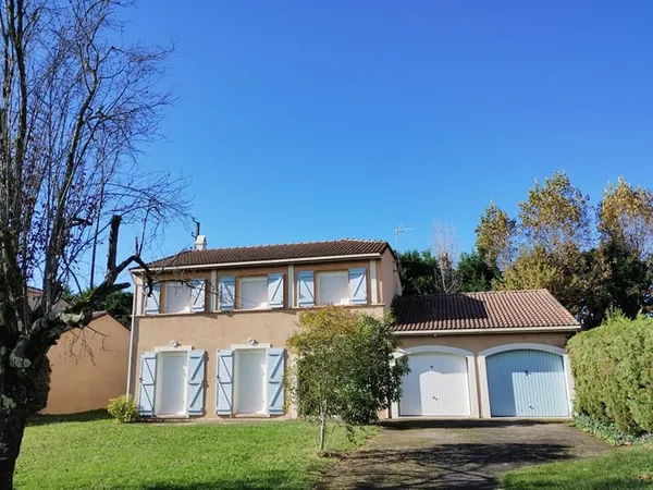 Villa à Donzac 6 pièces avec jardin et garage