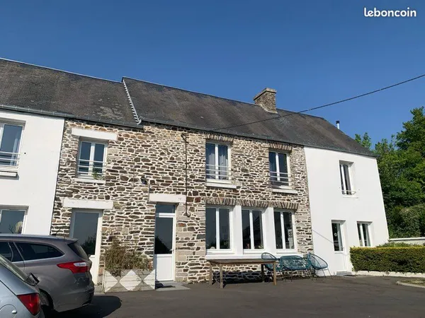 Maison avec vue sur les collines