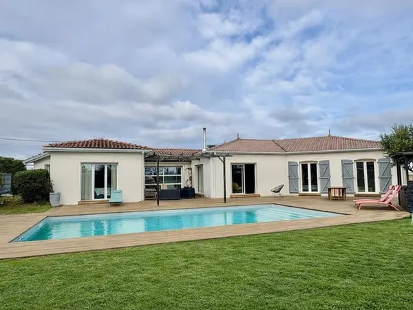 SAINT-LYS MAISON T6