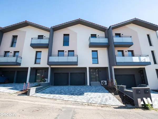 Maison 6 pièces 110 m²