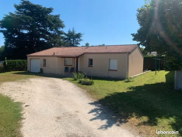 Maison de plain pied avec jardin dans une impasse à VILLENEUVE SUR LOT.EXCLUSIVITE
