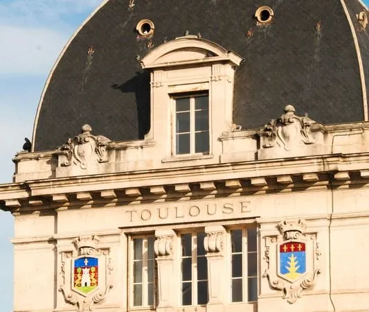 Maison de Ville Confidentielle Place Dupuy / Halle aux Grains