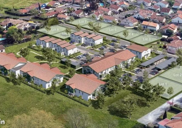 Terrain 472 m² Dax