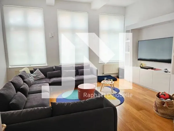 Maison 8 pièces 208 m²