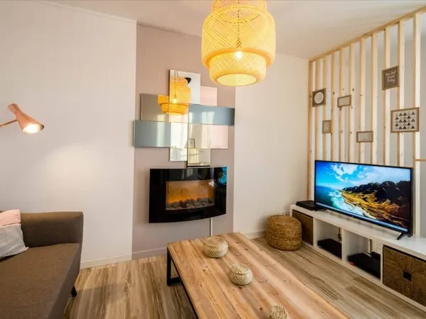 Appartement 4 pièces 14 m²