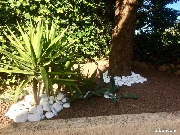 Studio meublé au 1er étage sans vis-à-vis, avec jardin à partager