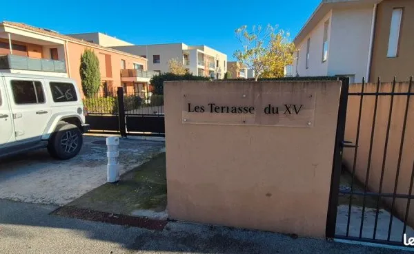 Garage sous sol neuf centre ville Frejus
