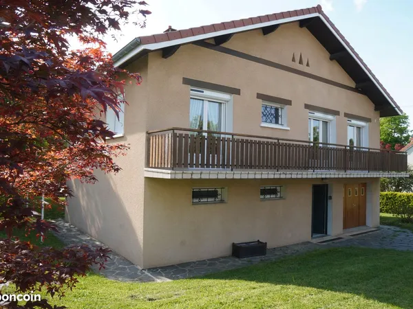 Maison à louer Roche la Molière