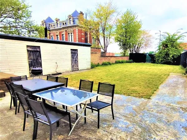 Belle chambre-studio meublée dans maison en coliving tout confort
