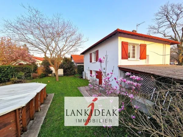 Maison de luxe 7 pièces 121 m²
