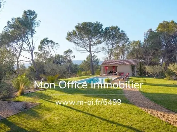Référence : 6499-NGU - Maison 5 pièces - vue exceptionnelle - Piscine - à deux pas du village