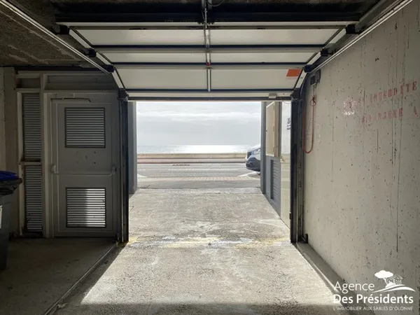 Stationnement Vente Les Sables-d'Olonne   75900€