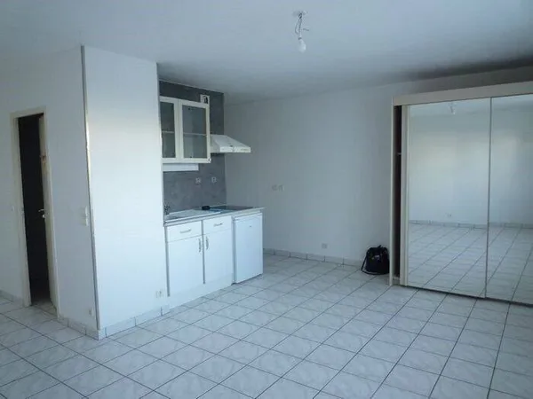 Studio 1 pièce 33 m²