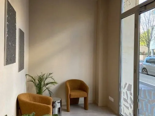 Local commercial 98 m²