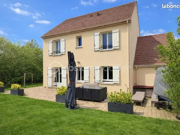 Maison 5 pièces 110 m²