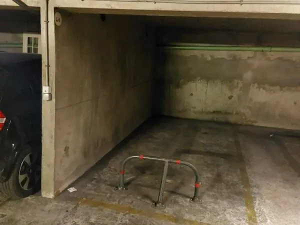 Loue parking 10m² Paris 15ème - Quartier Montparnasse