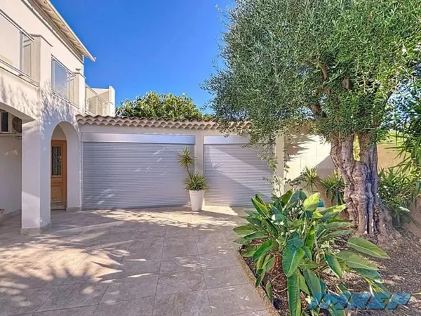 Maison 5 pièces 188 m²