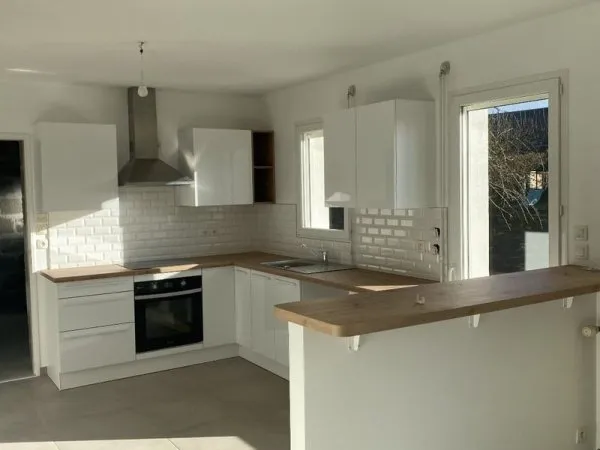 Maison Location Trélazé 6p 110m² 1346€