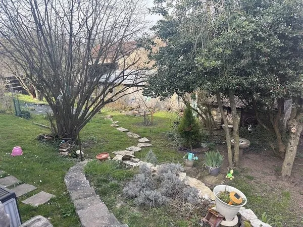 Maison 7 pièces 196 m²