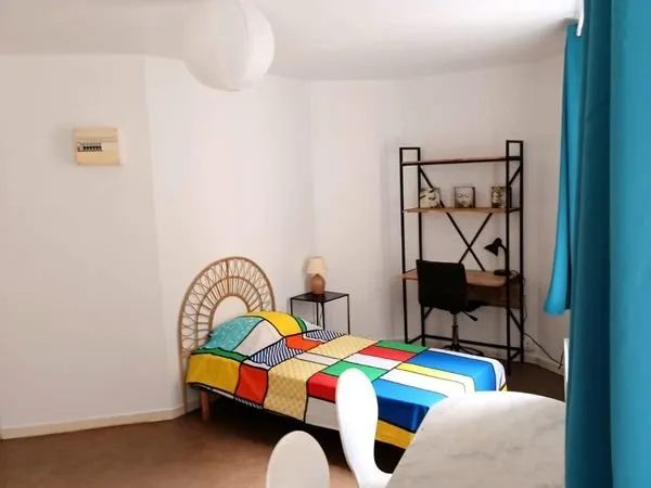 Studio étudiant place Delille