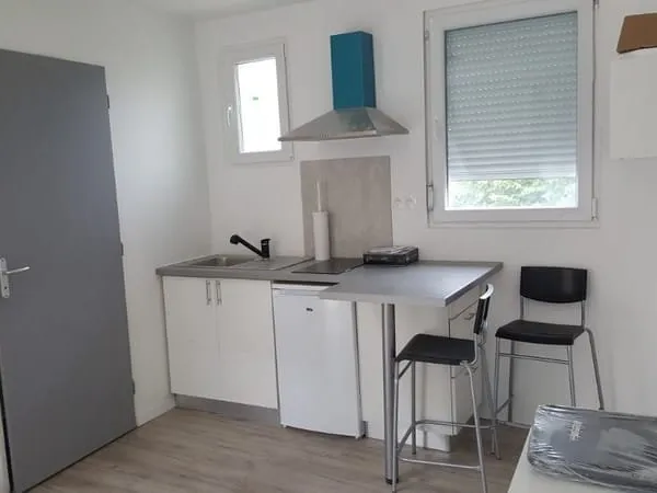 SAINT DIE studio meublé 18.60m²