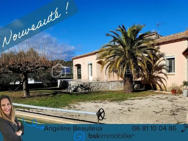 Belle villa de plain-pied avec annexes et piscine