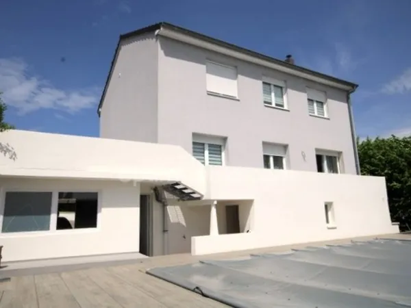 Maison à vendre 8 pièces SAINT AVOLD (57)