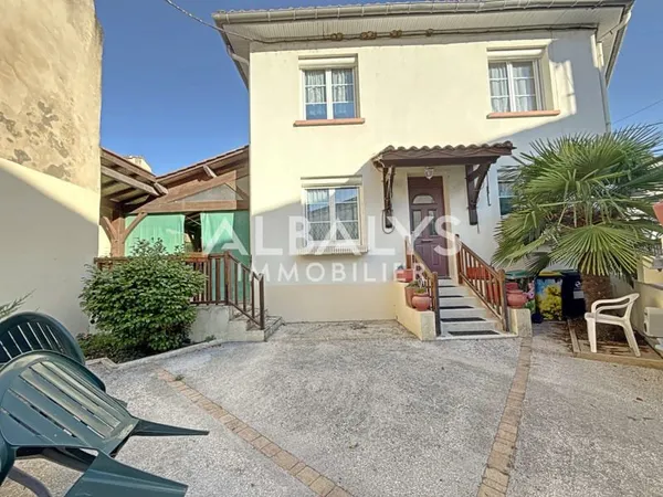 15 minutes de LIBOURNE - Centre village -