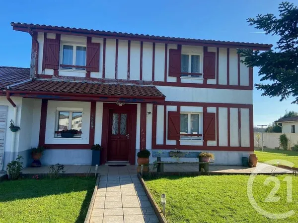 Maison 7 pièces 145 m²