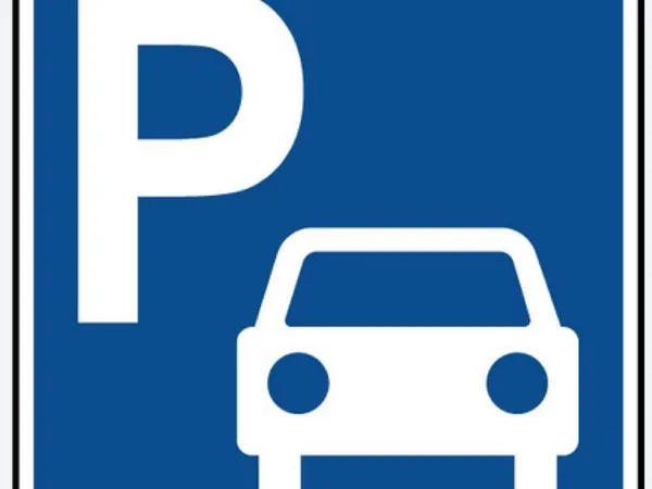 Place de parking extérieur